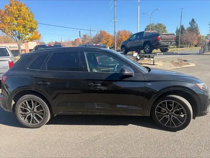 Audi Q5 2023 photo 5