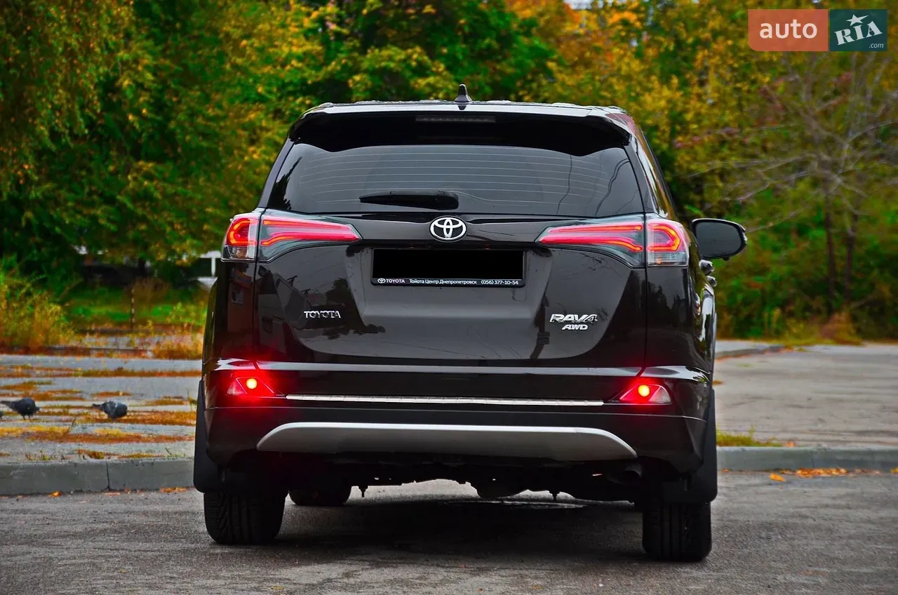 Toyota Rav4 2016 photo 4