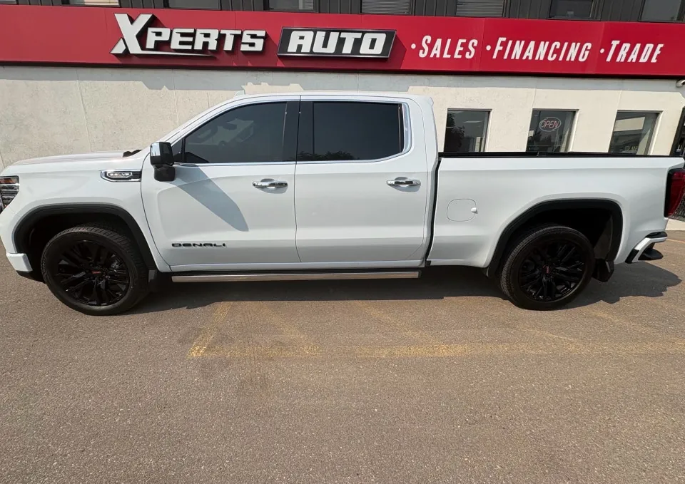 GMC Sierra 1500 2026 photo 2