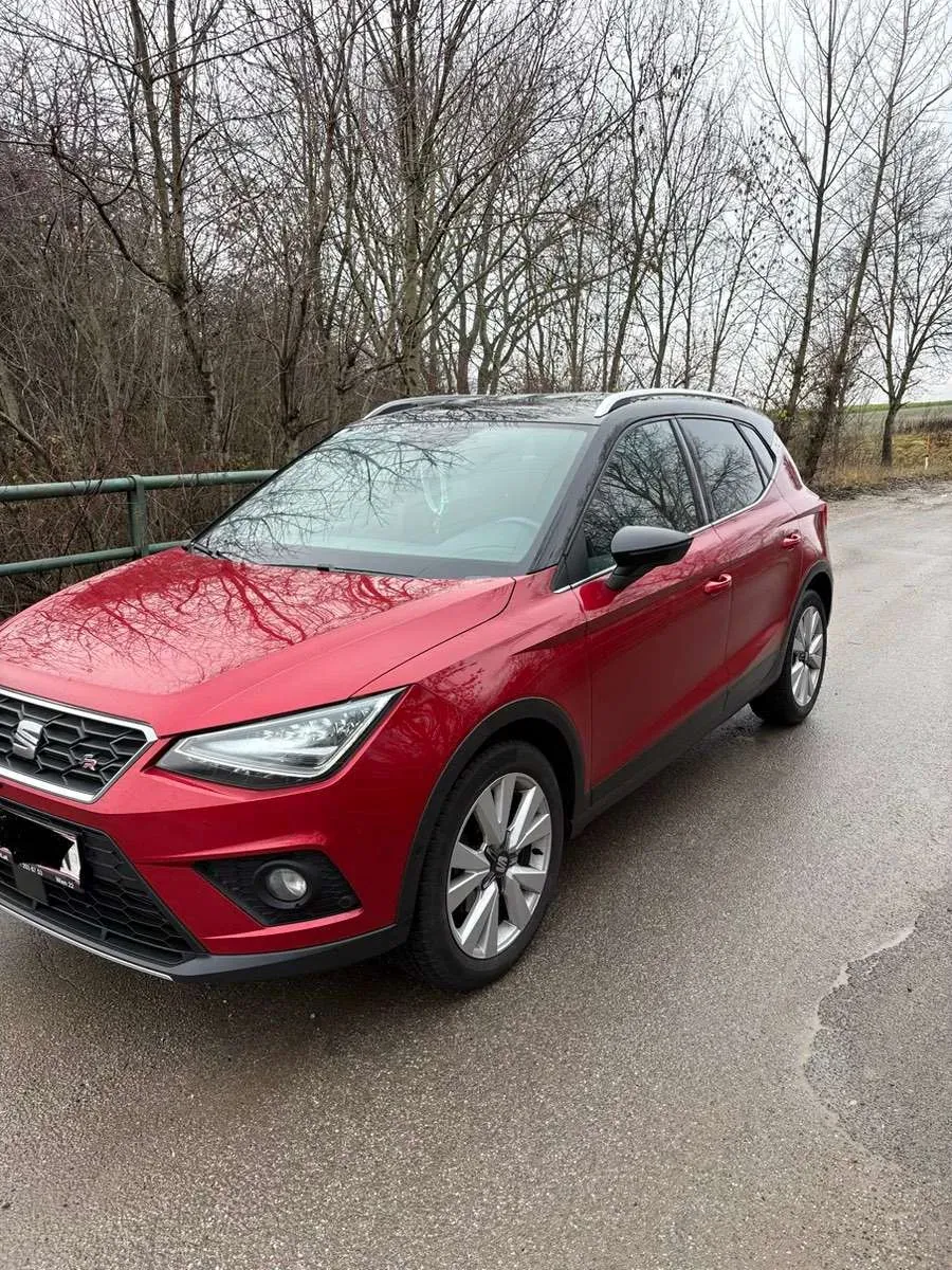 Seat Arona 2018 photo 3