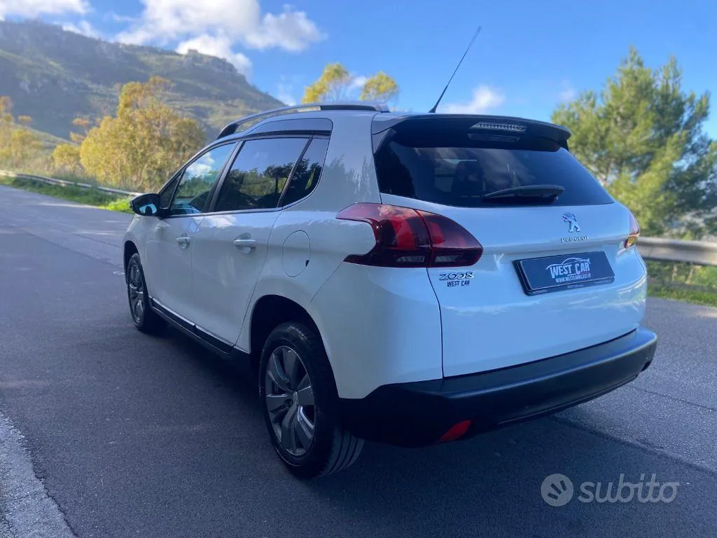 Peugeot 2008 2018 photo 5