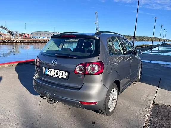 Volkswagen Golf Plus 2013 photo 2
