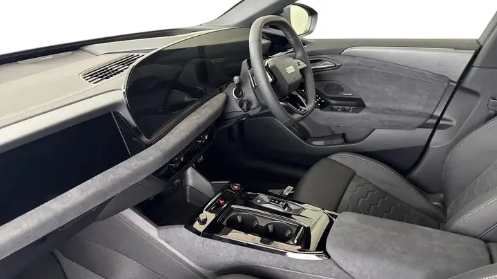 Audi A6 Avant photo 2
