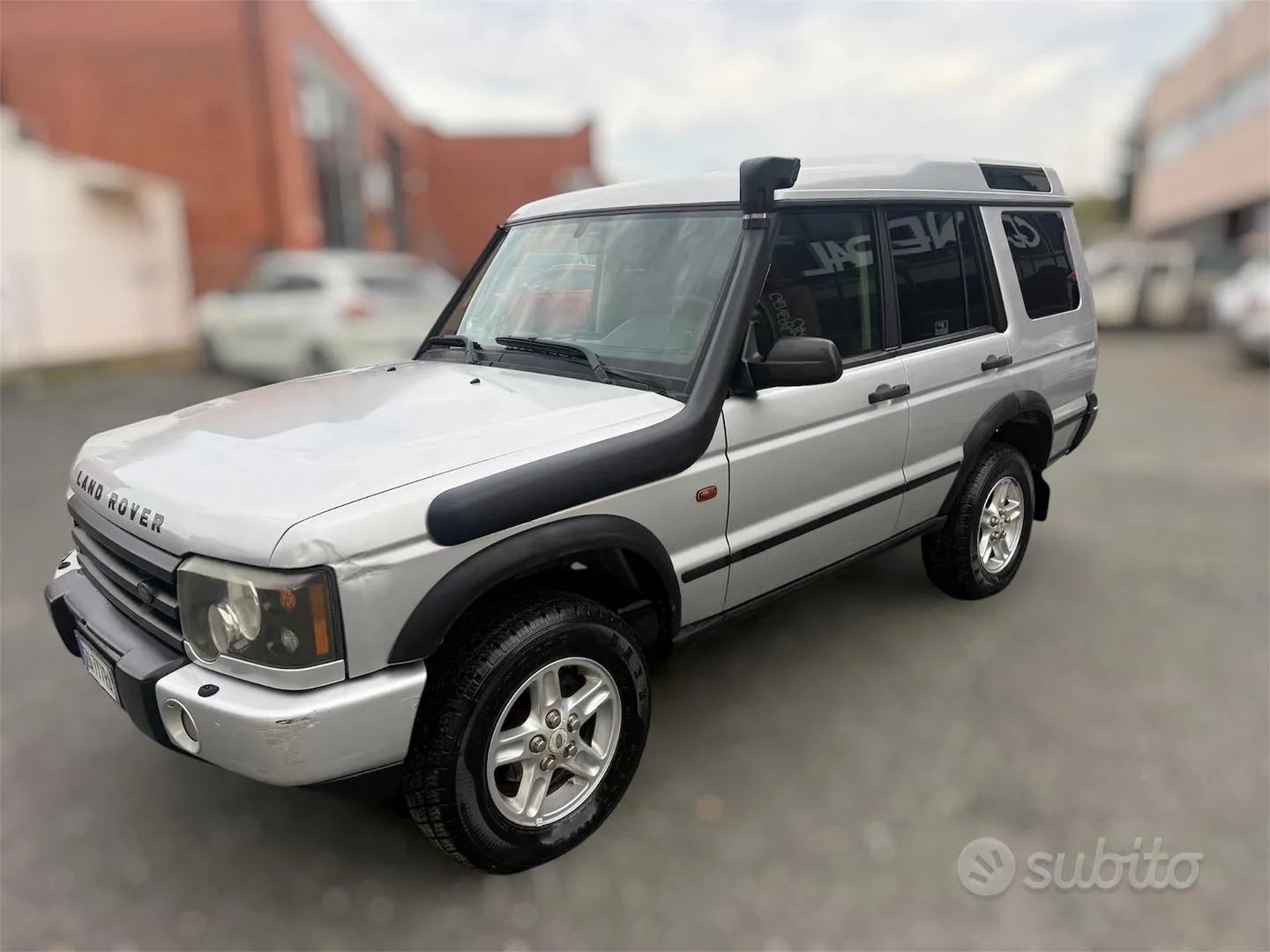 Land Rover Discovery 2002 photo 3