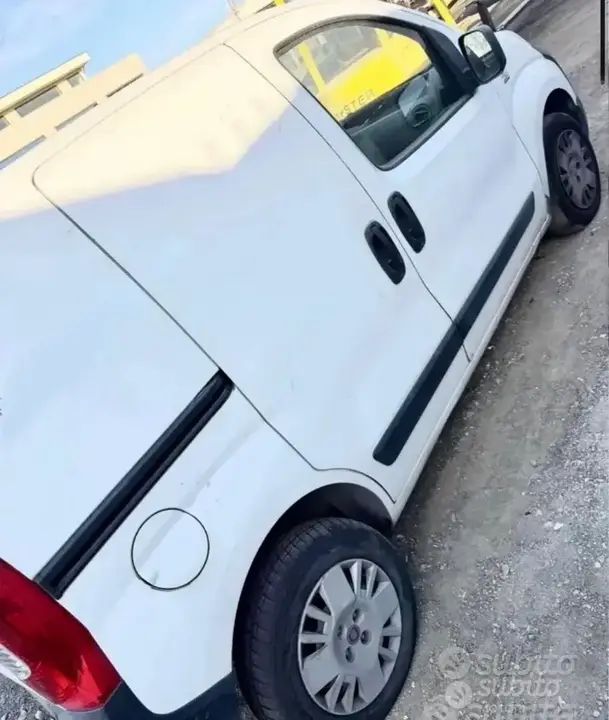 Fiat Fiorino 2012 photo 3