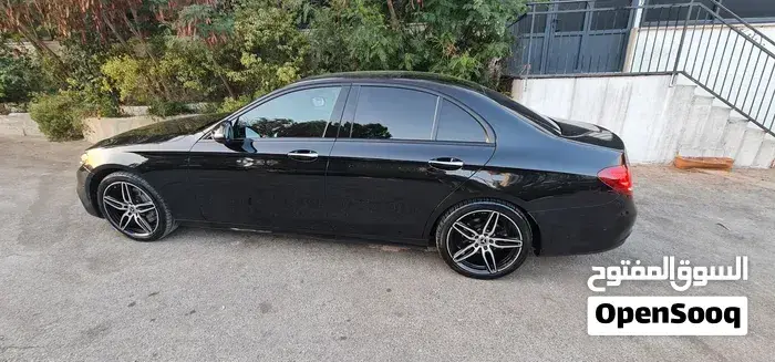 Mercedes-Benz E-Class 2019 photo 4