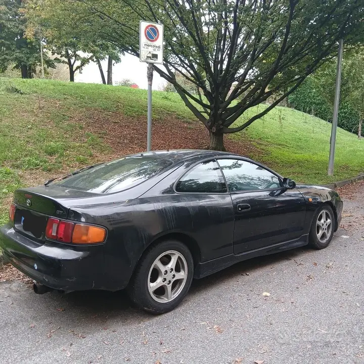Toyota Celica 1999 photo 2