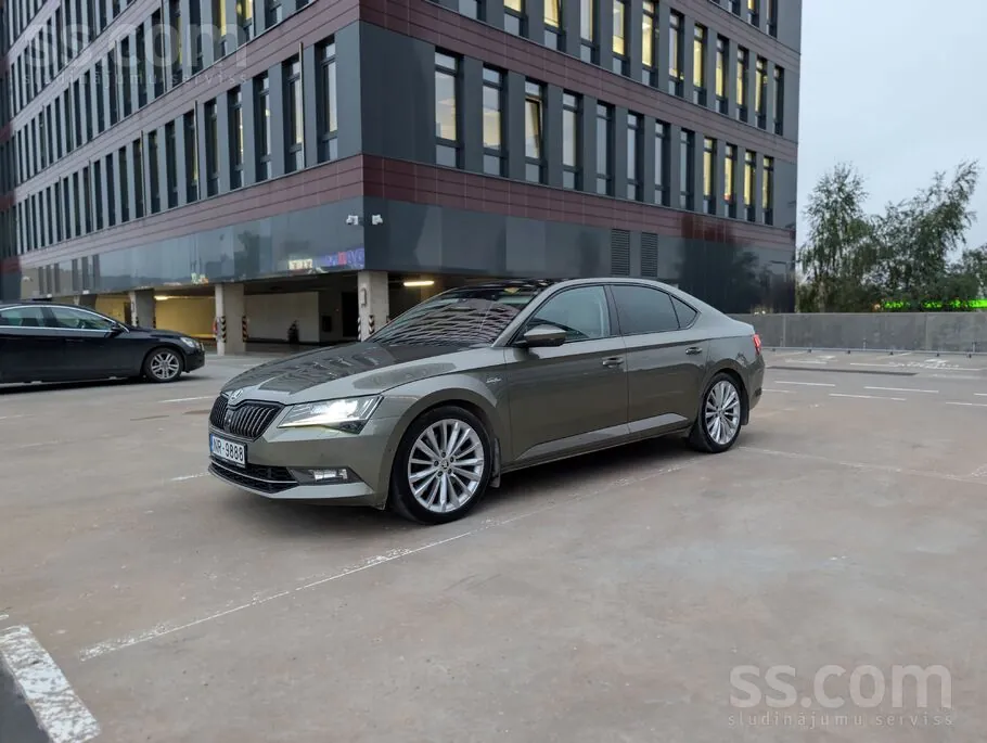 Skoda Superb 2016 photo 3