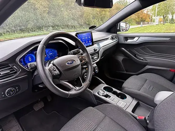 Ford Focus 2021 photo 5