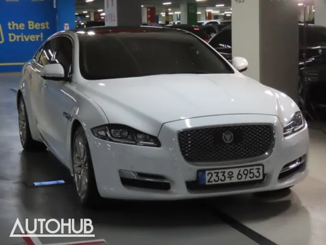Jaguar Xj 2016 photo 2