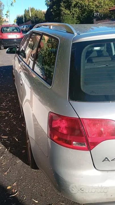 Audi A4 2008 photo 4