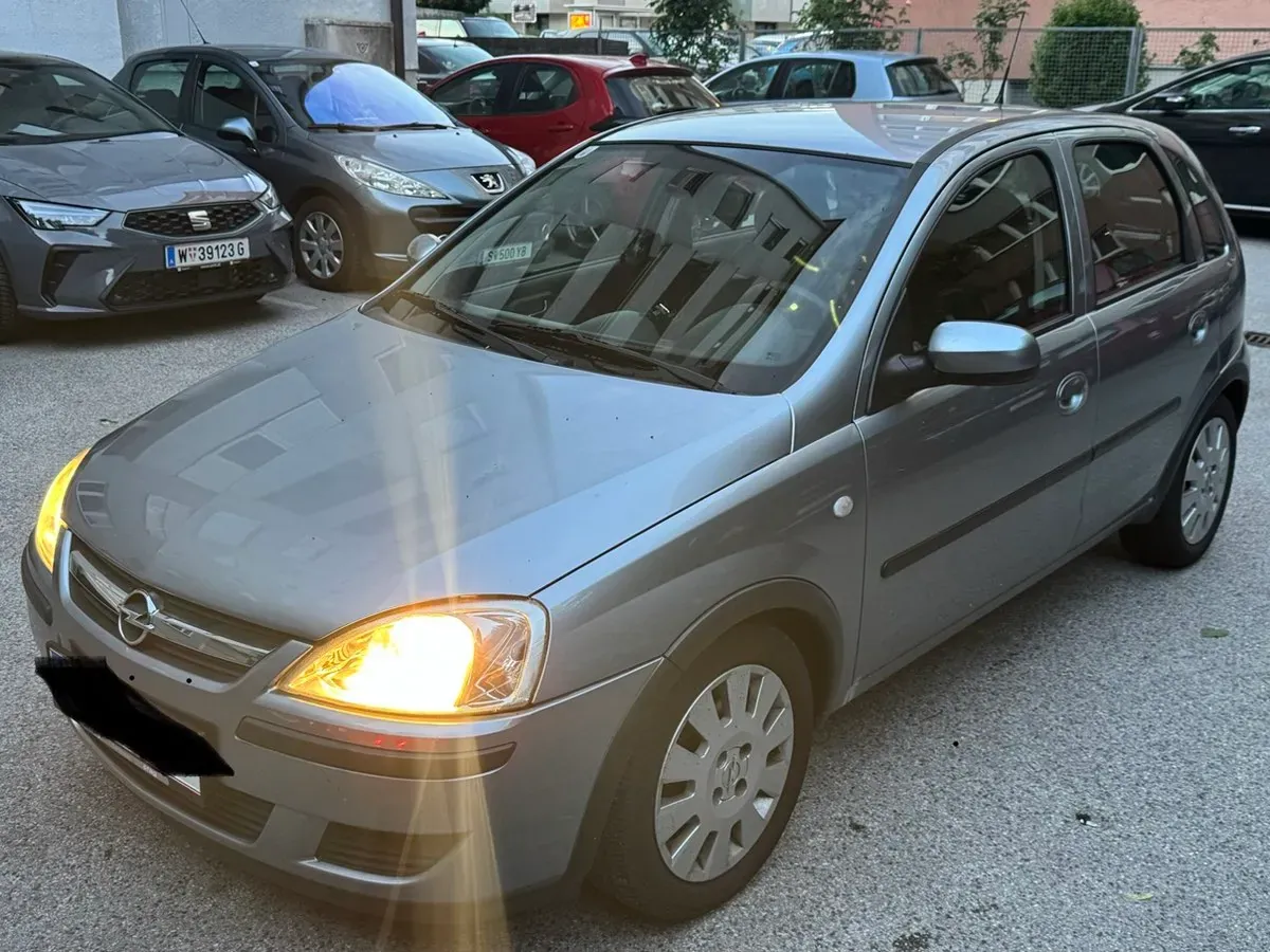 Opel Corsa 2005 photo 2