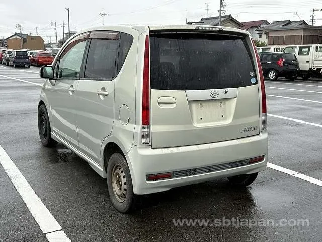 Daihatsu Move 2007 photo 3
