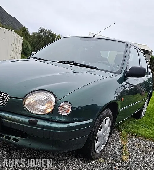 Toyota Corolla 1999 photo 3