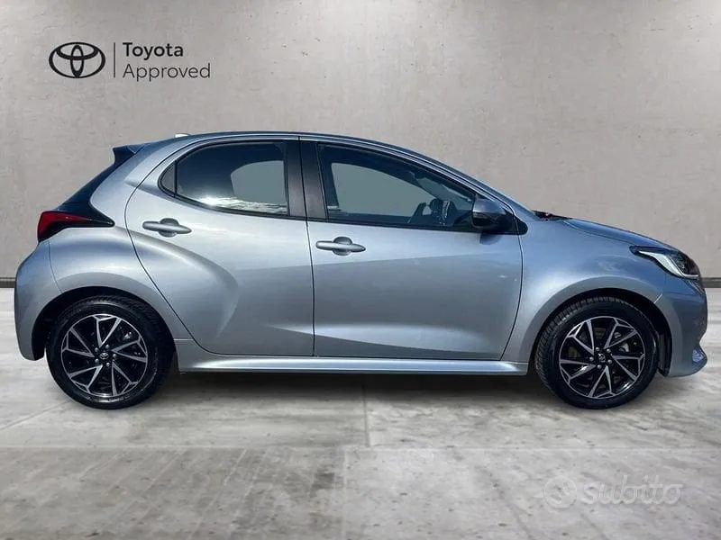 Toyota Yaris 2022 photo 4