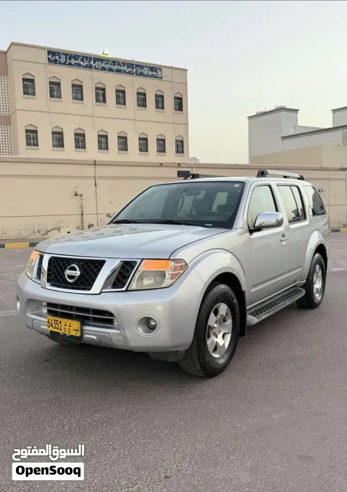 Nissan Pathfinder 2010 photo 5