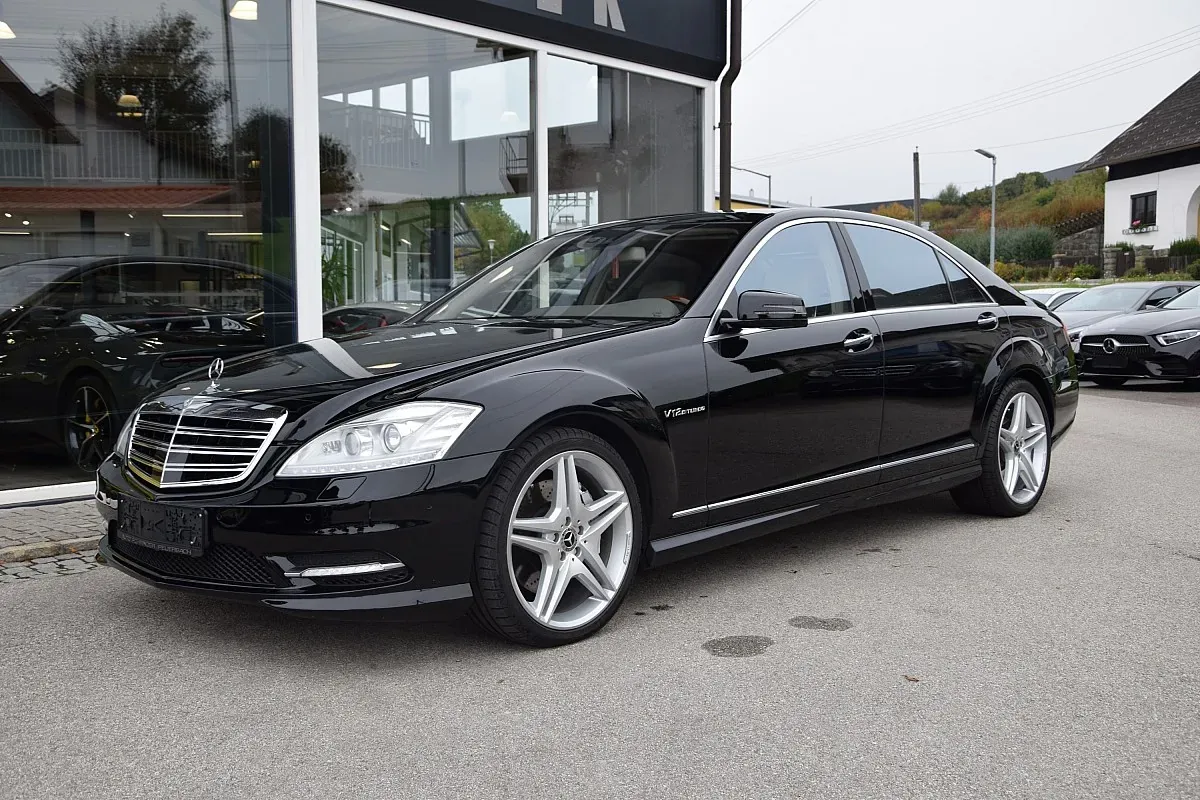 Mercedes-Benz S-Class 2010 photo 2