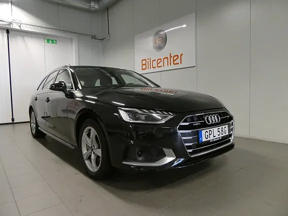 Audi A4 2022 photo 3