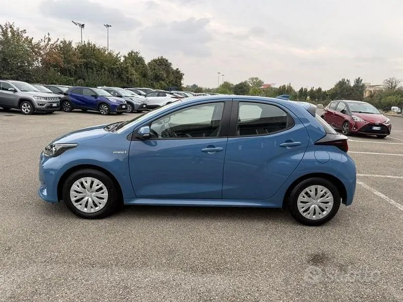 Toyota Yaris 2021 photo 4