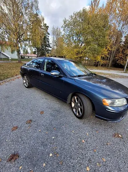 Volvo S60 2008 photo 2