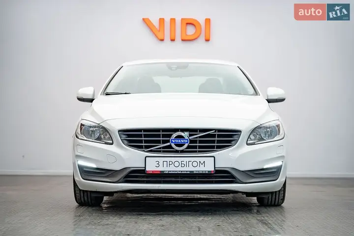 Volvo S60 2014 photo 5