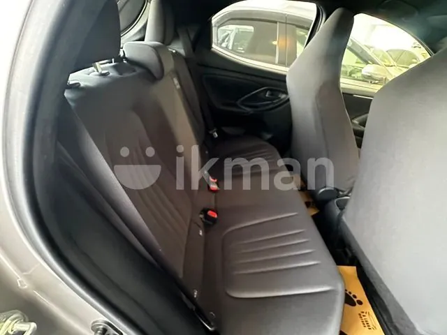 Toyota Yaris 2024 photo 4