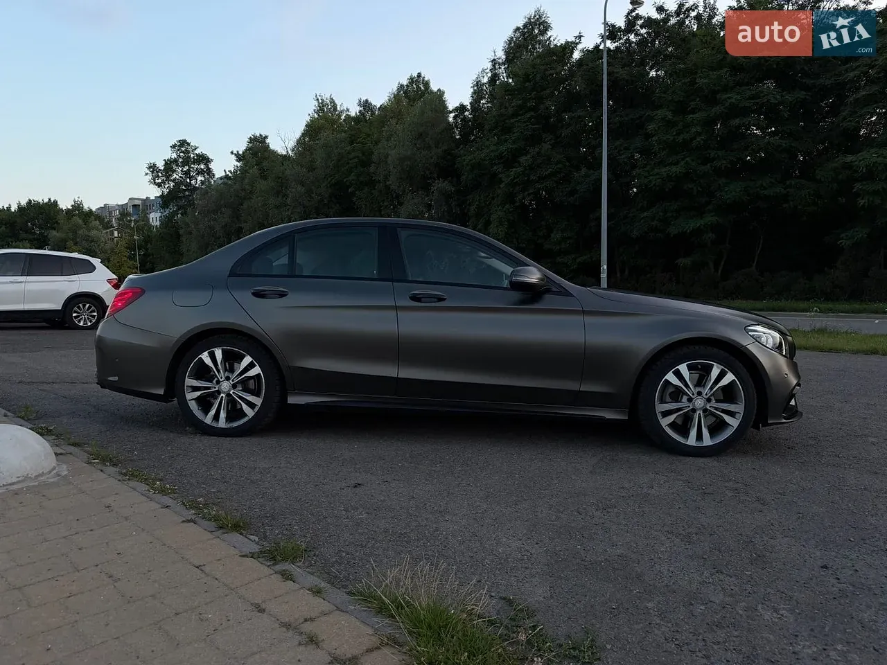 Mercedes-Benz C-Class 2016 photo 3