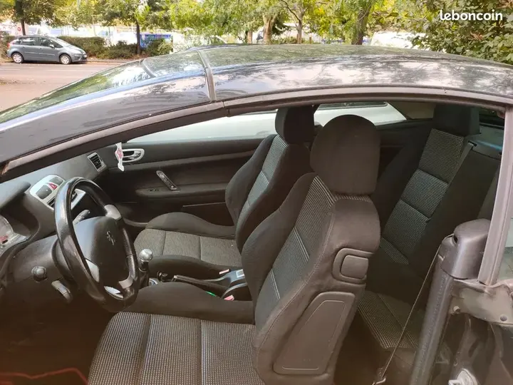 Peugeot 307 2004 photo 3