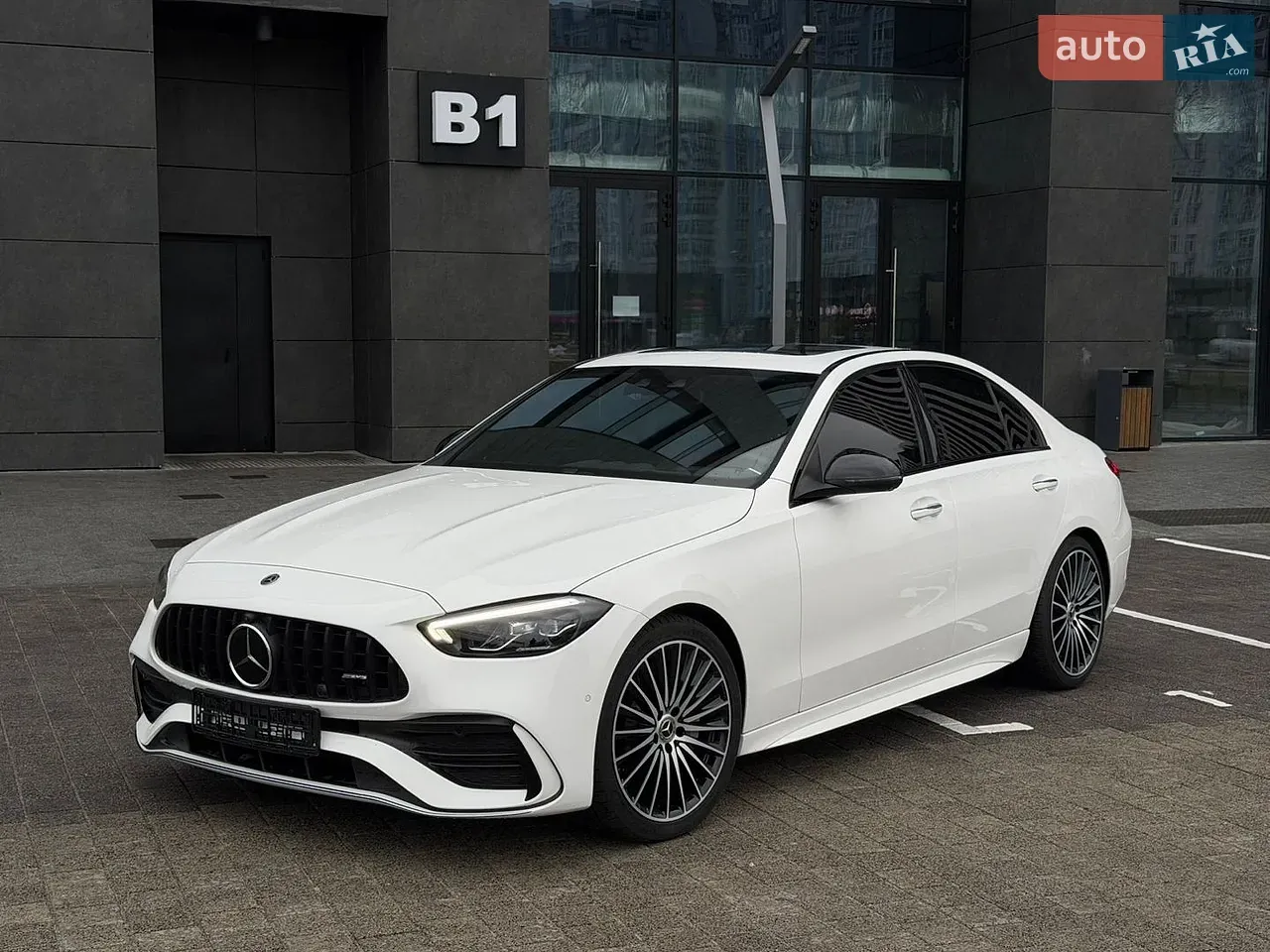 Mercedes-Benz C-Class