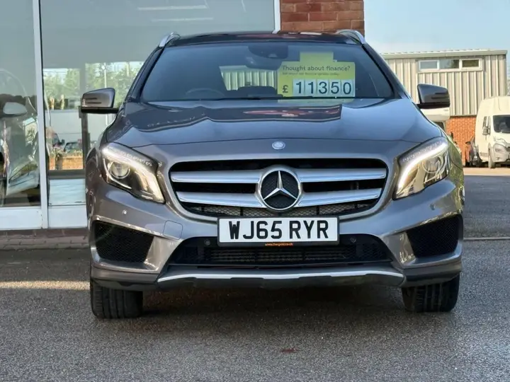 Mercedes-Benz Gla 2015 photo 2