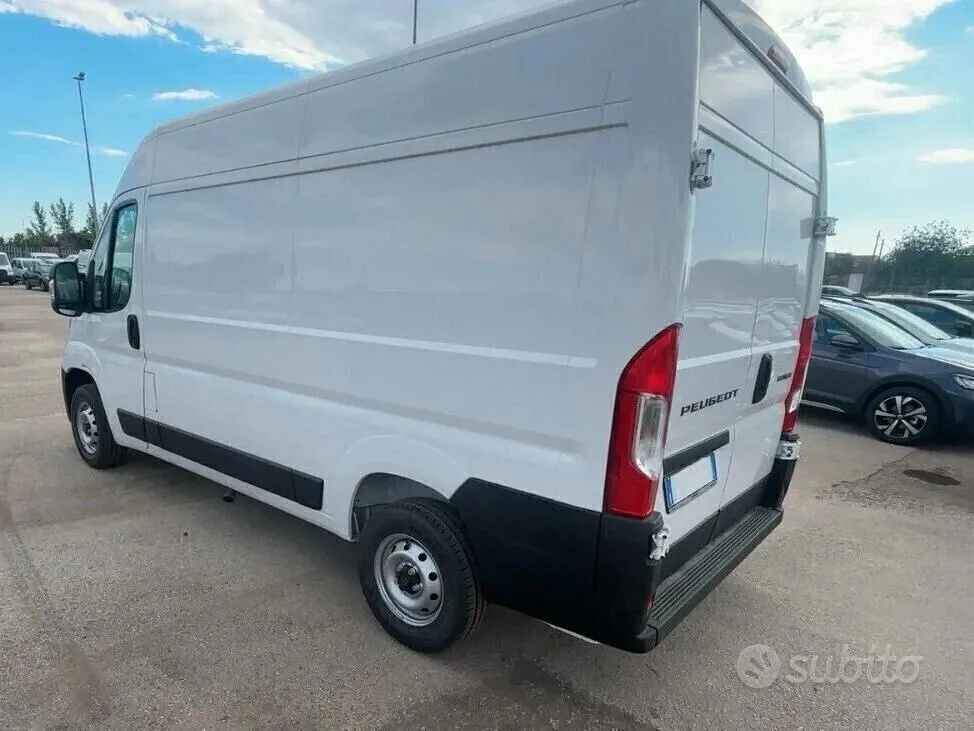 Peugeot Boxer 2026 photo 4