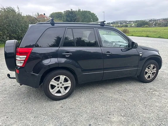 Suzuki Grand Vitara 2006 photo 3