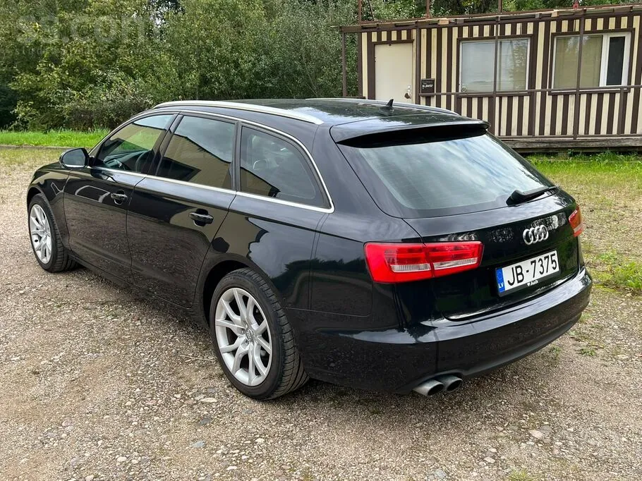 Audi A6 2012 photo 4