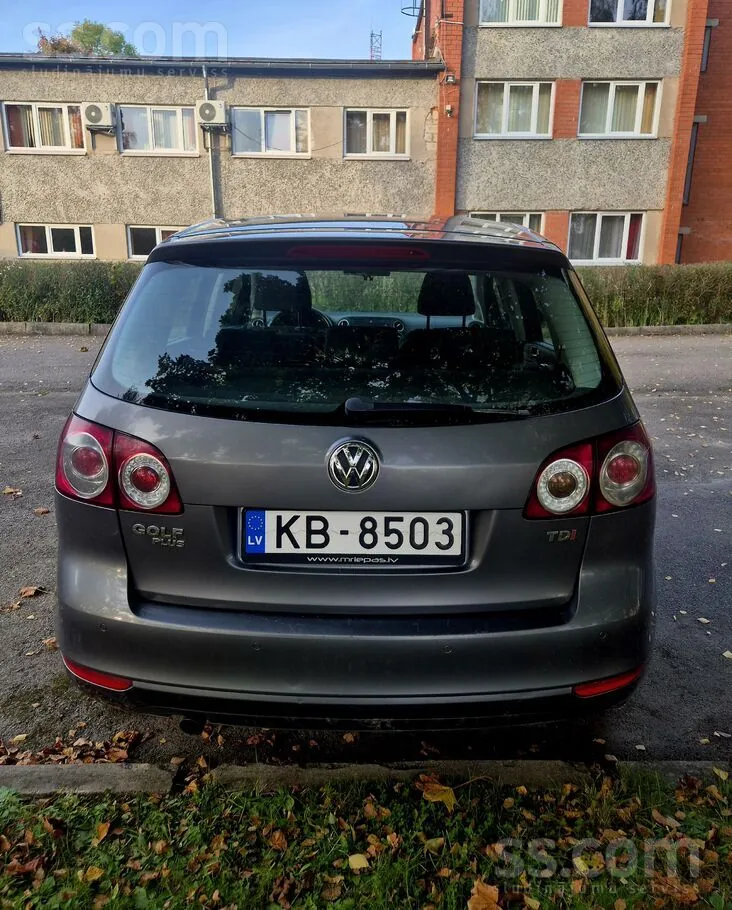 Volkswagen Golf Plus 2012 photo 4