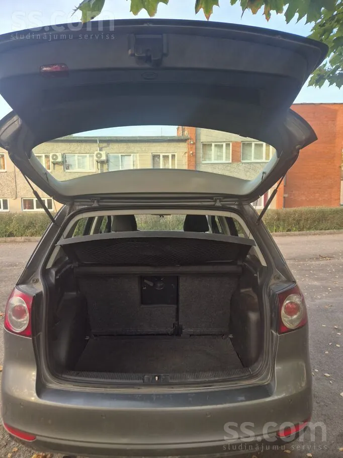 Volkswagen Golf Plus 2012 photo 5