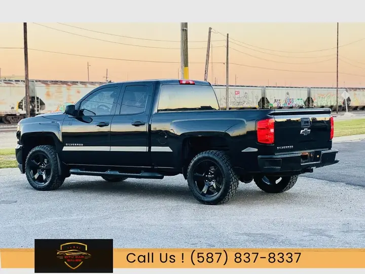 Chevrolet Silverado 1500 2018 photo 3