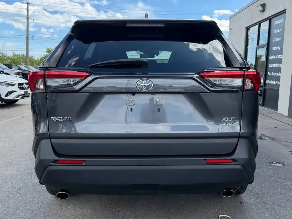 Toyota Rav4 2023 photo 4