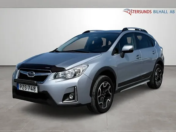 Subaru Xv 2016 photo 3