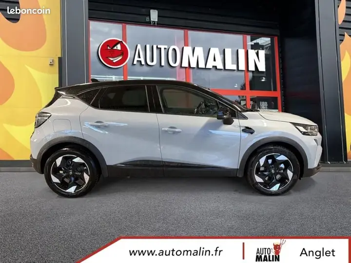 Renault Captur 2026 photo 4
