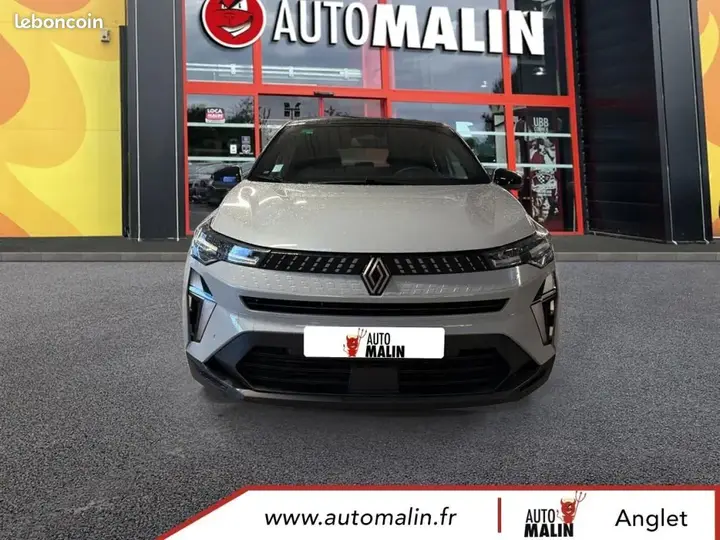 Renault Captur 2026 photo 2