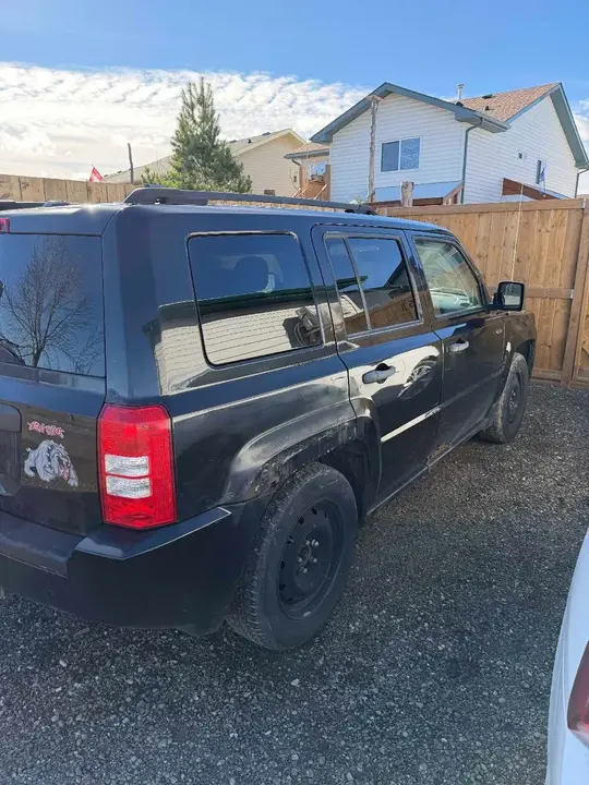 Jeep Patriot 2009 photo 3