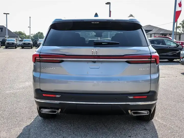 Buick Enclave 2026 photo 4