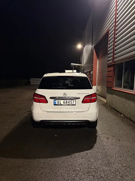 Mercedes-Benz B-Electric 2015 photo 4