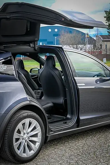 Tesla Model X 2018 photo 2