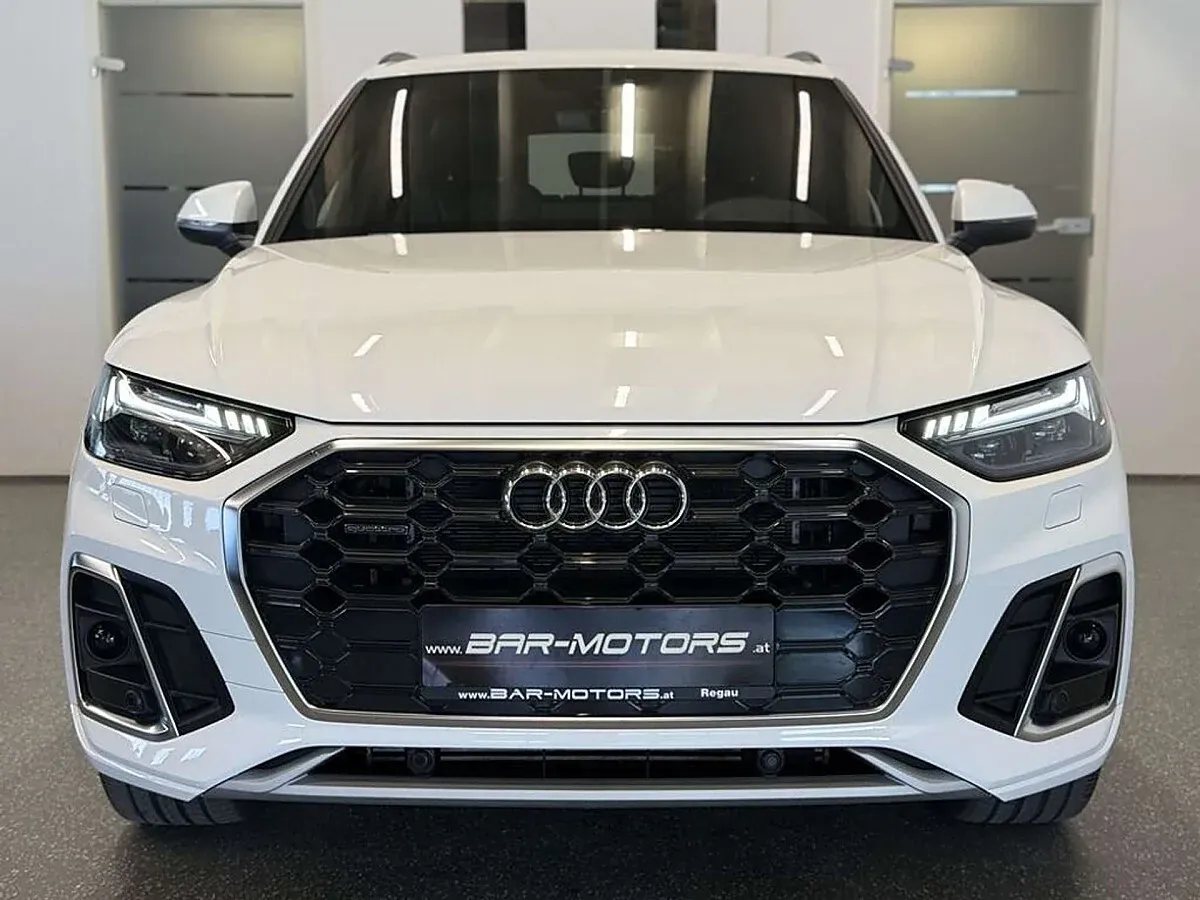 Audi Q5 2022 photo 2