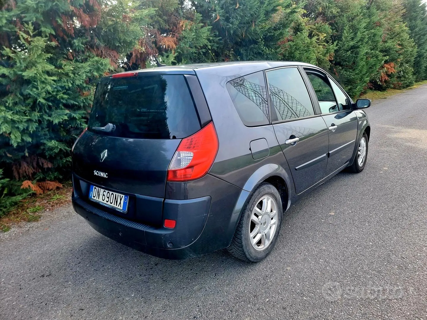 Renault Scenic 2008 photo 4