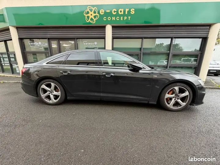 Audi A6 2021 photo 2