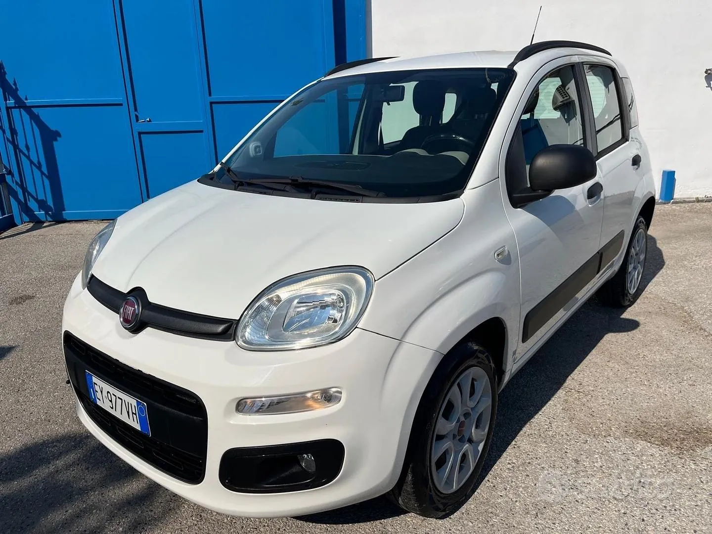 Ford Panda 2013 photo 3