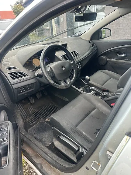 Renault Megane Iii 2010 photo 3