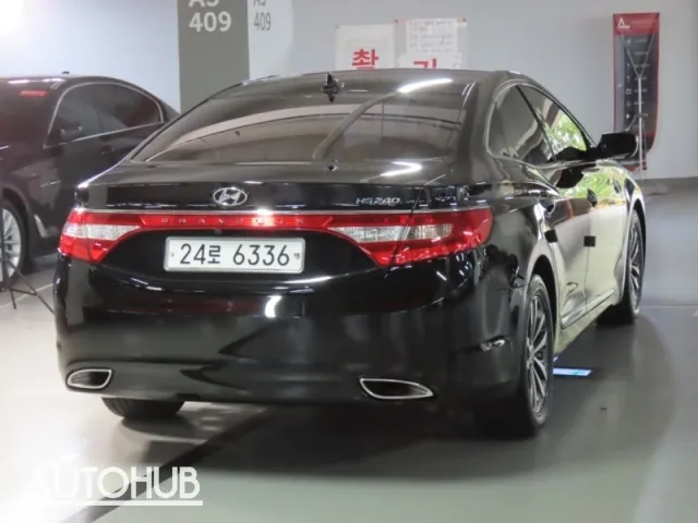 Hyundai Grandeur 2011 photo 3